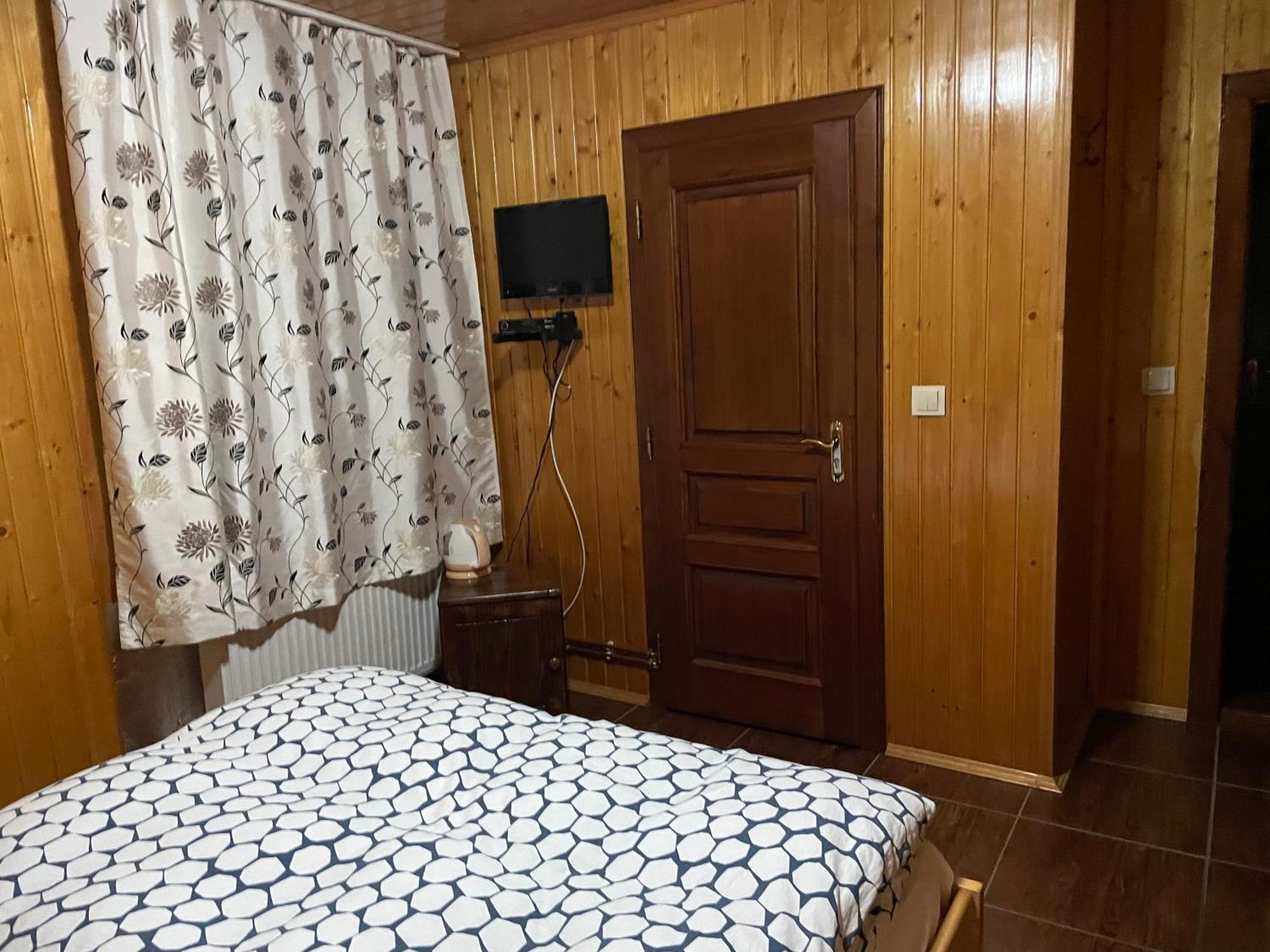Guest House Nad Tisou Kvasy Exterior photo